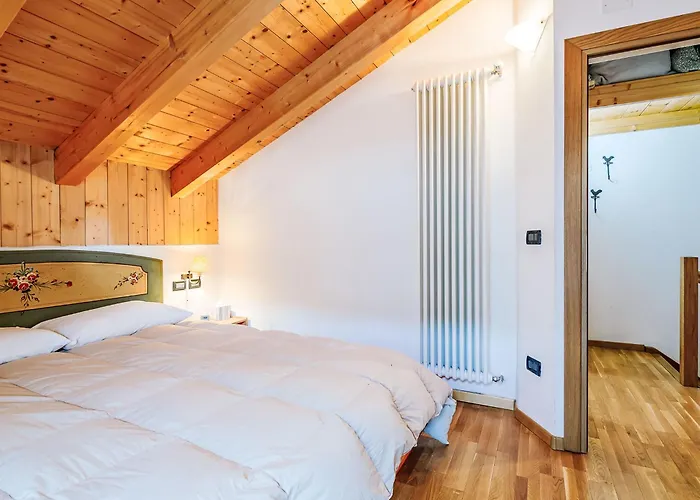 Parco Degli Abeti By Interhome דירה קאנזיי