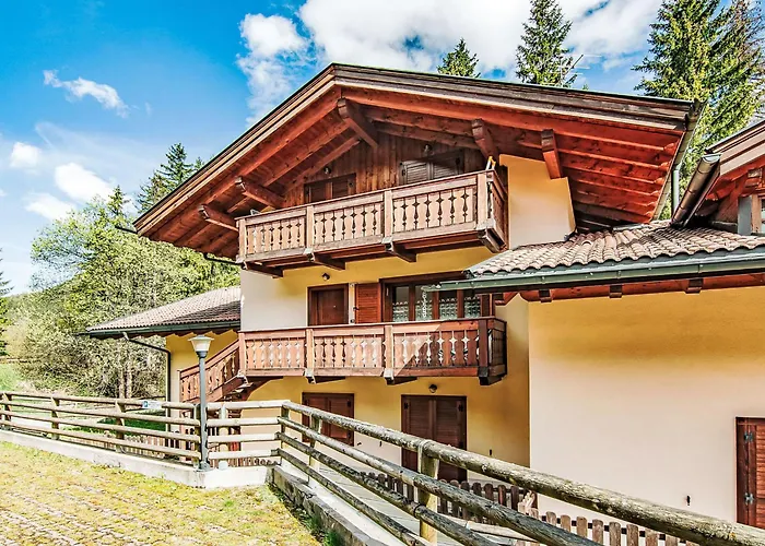 Parco Degli Abeti By Interhome דירה קאנזיי